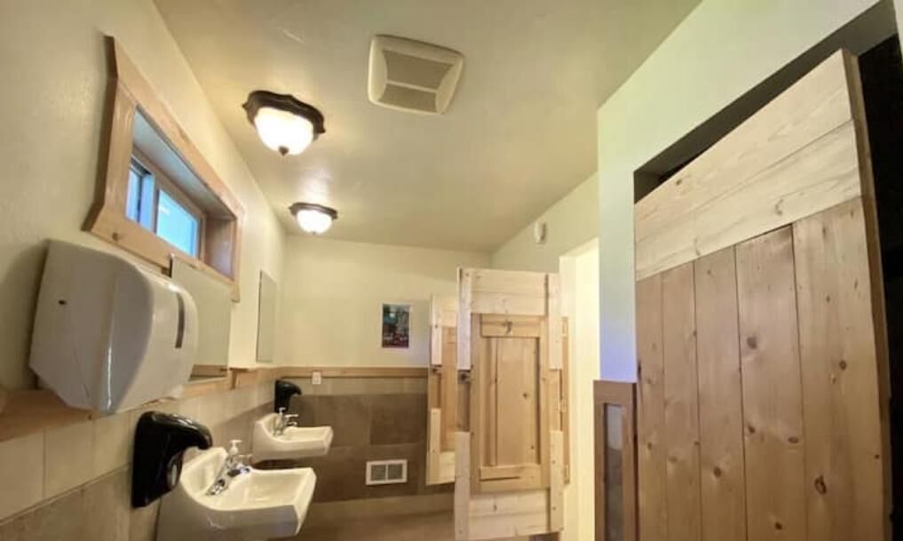 Photo of Bathroom in Ririe