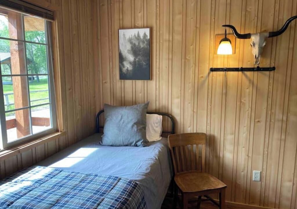 Photo of Bedroom in Ririe