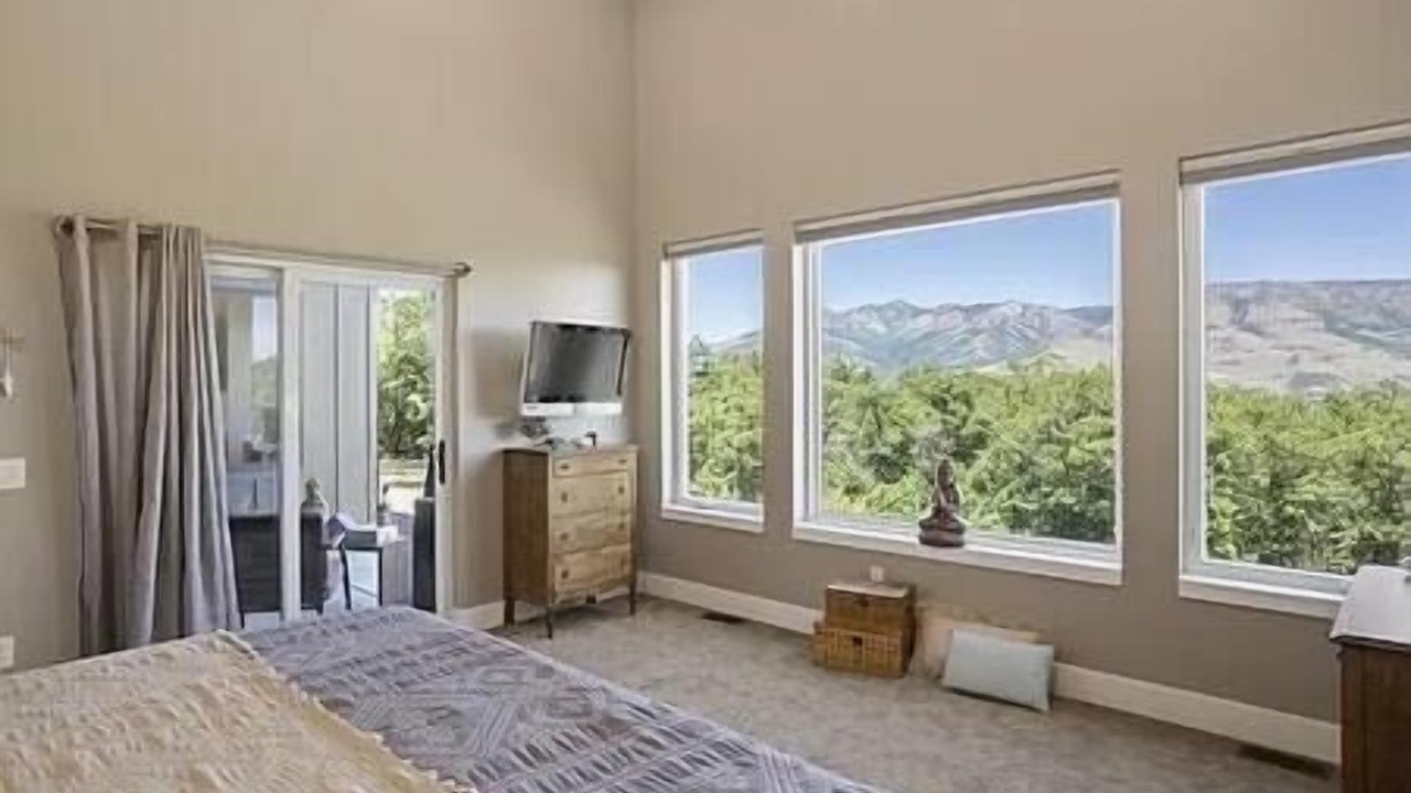Photo of Bedroom in Eden