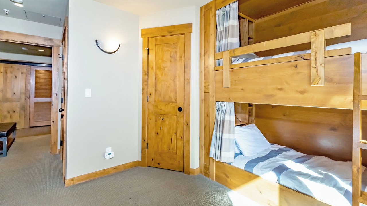 Photo of Bedroom in Cle Elum