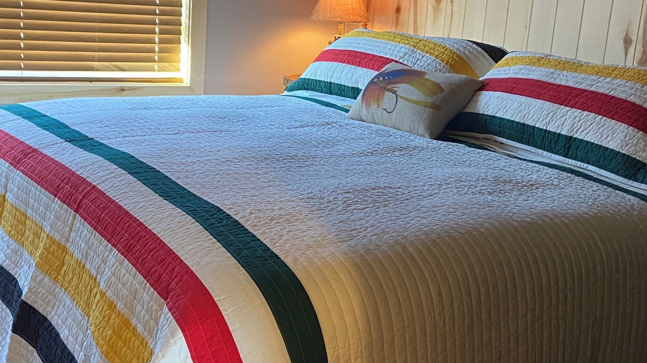 Photo of Bedroom in Columbia Falls