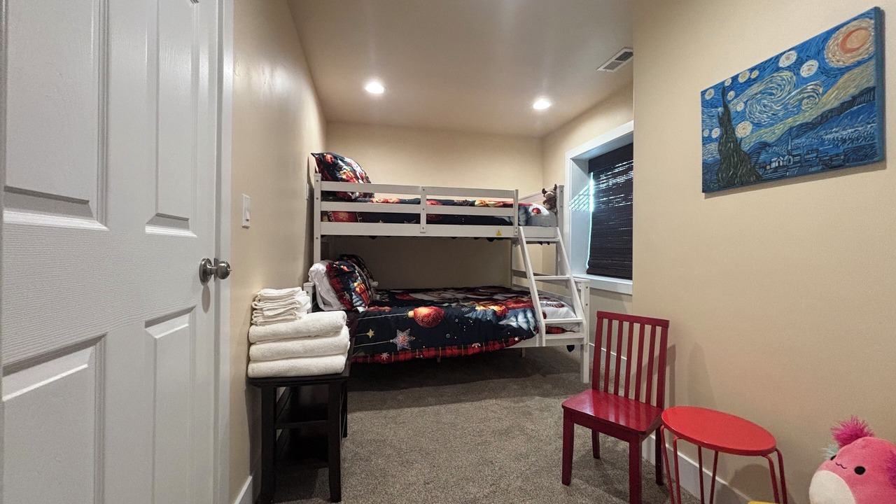 Photo of Bedroom in Heber
