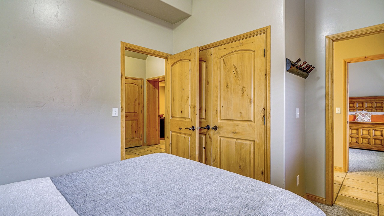 Photo of Bedroom in Wolf Creek