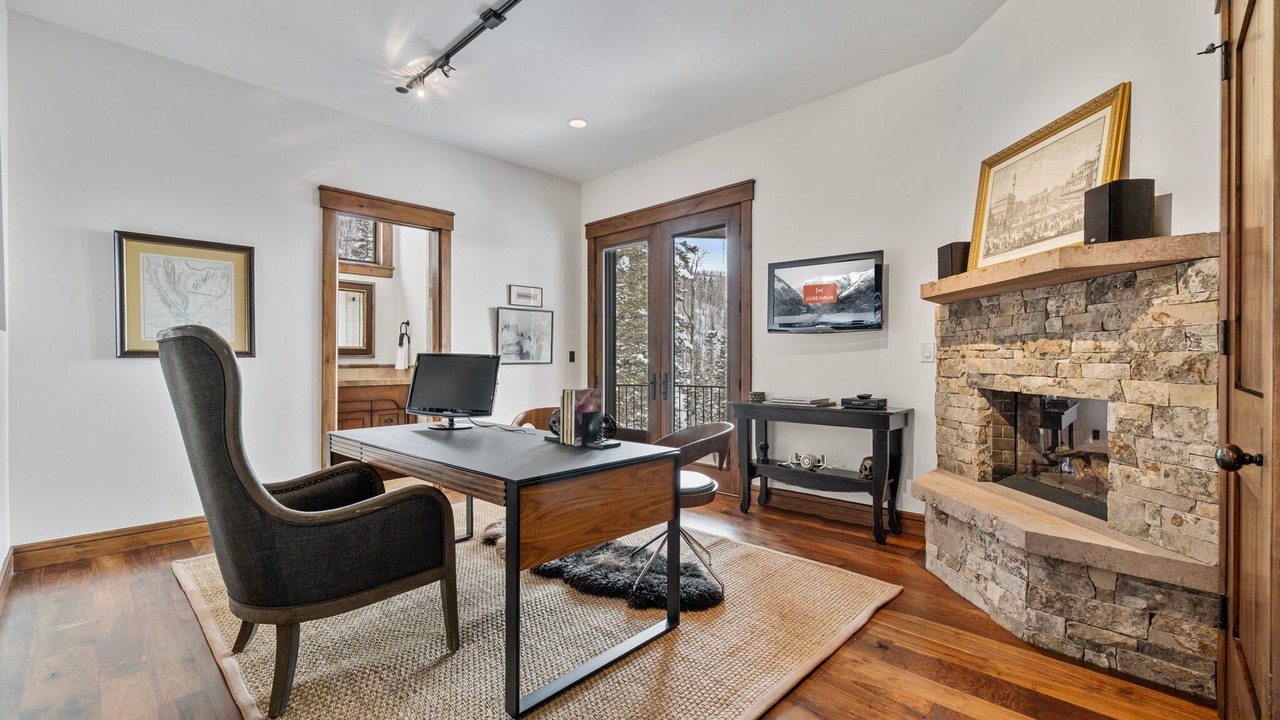 Photo of Livingroom in Park City