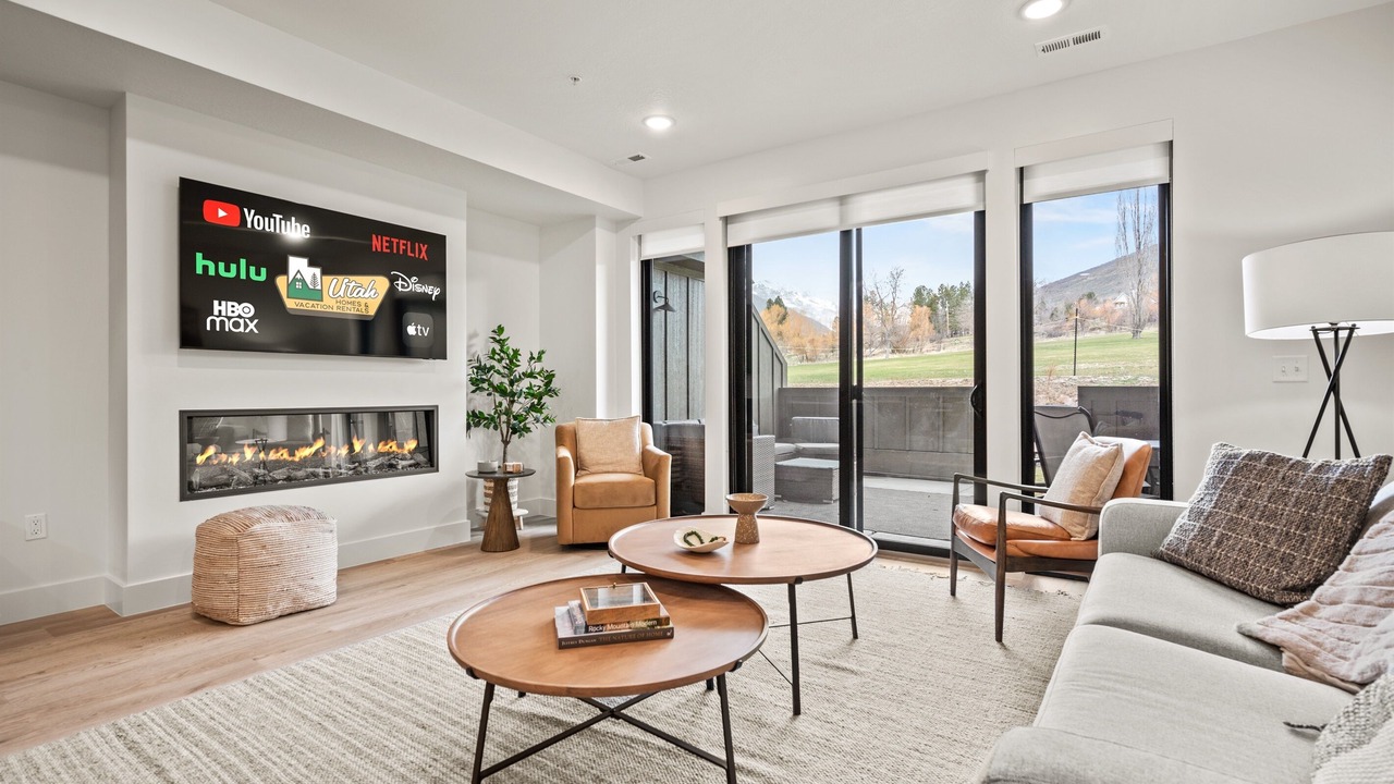 Photo of Livingroom in Wolf Creek