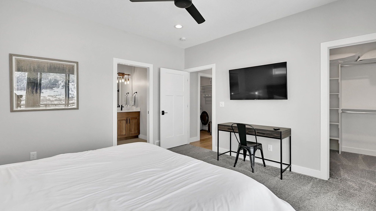 Photo of Bedroom in Wolf Creek
