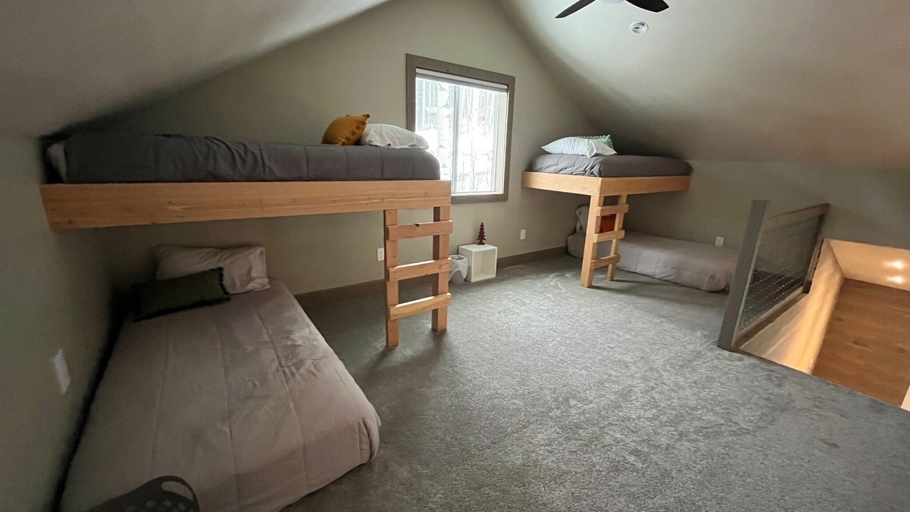 Photo of Bedroom in Star Valley Ranch