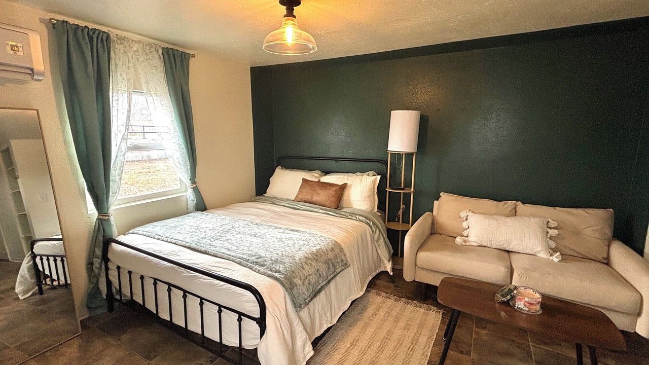 Photo of Bedroom in Winnemucca