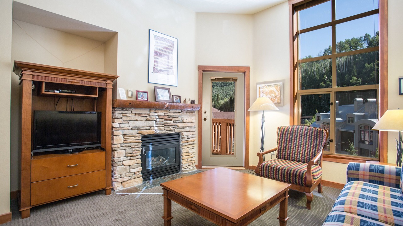 Photo of Livingroom in Snowbird