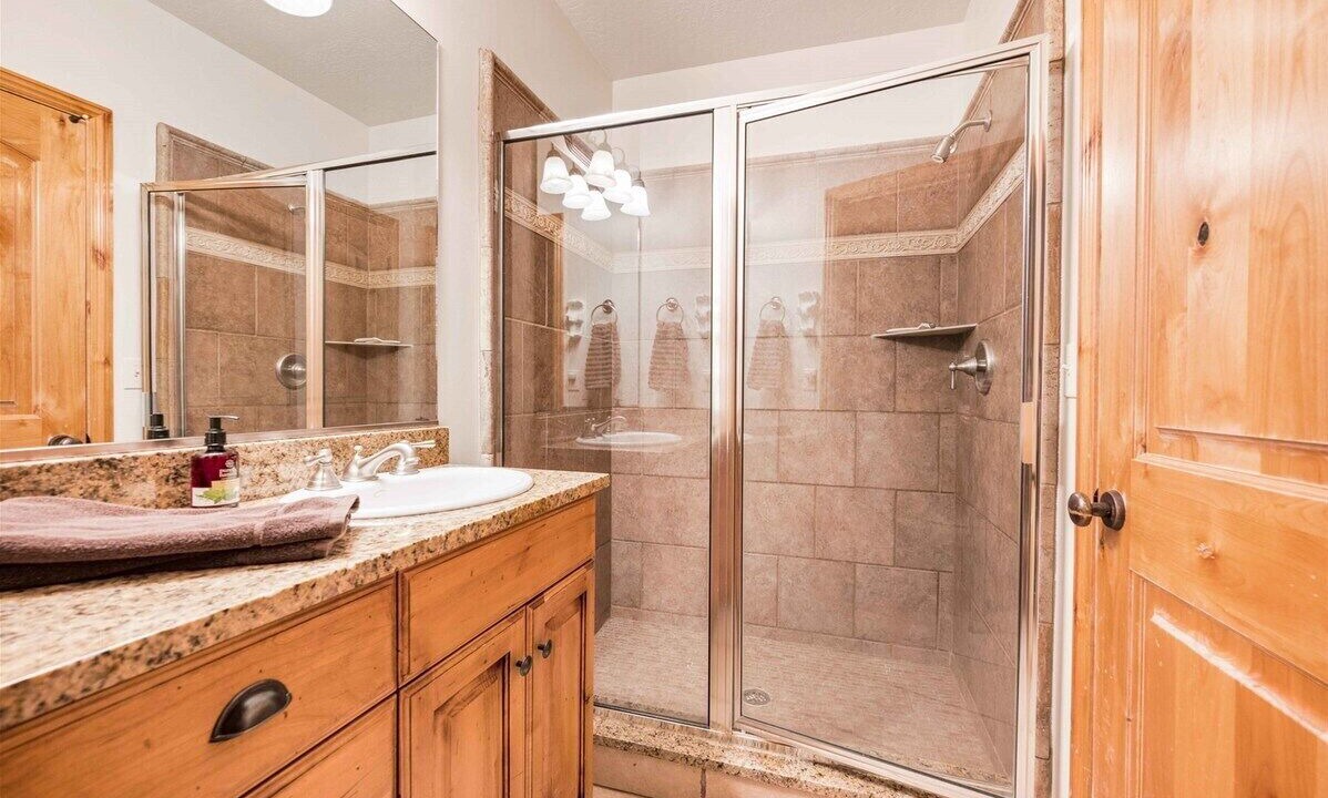 Photo of Bathroom in Wolf Creek