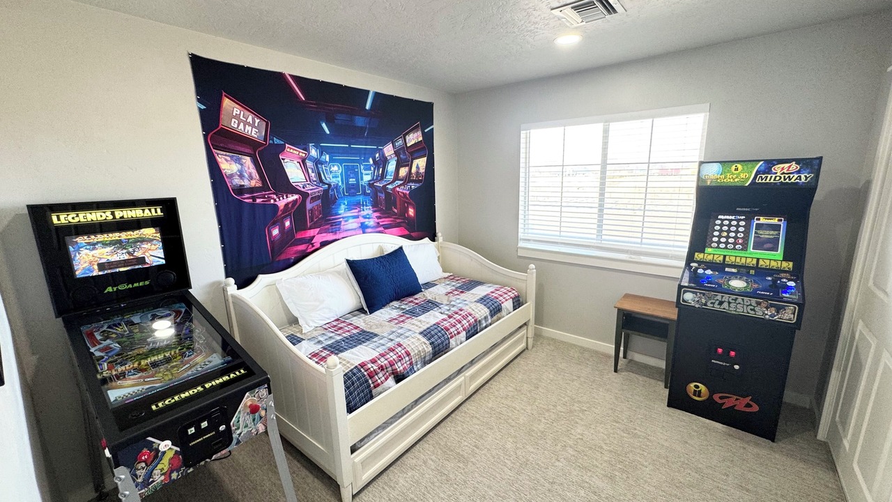 Photo of Bedroom in Gem County