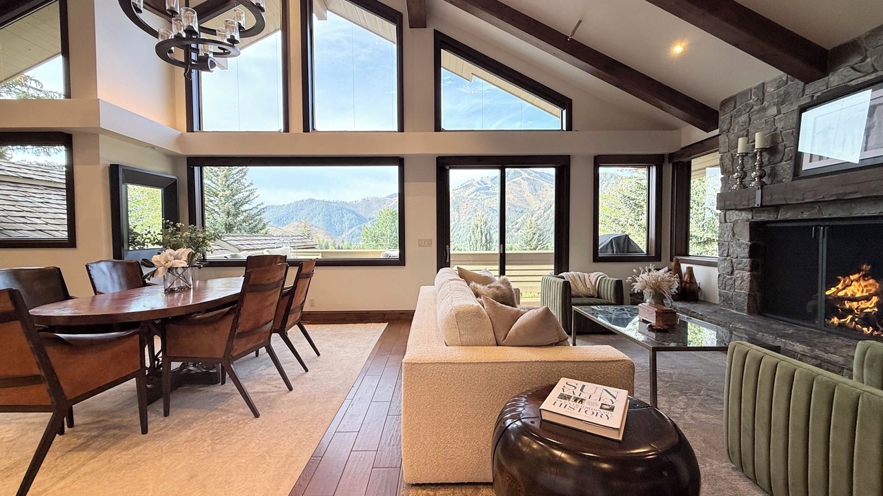 Photo of Livingroom in Sun Valley