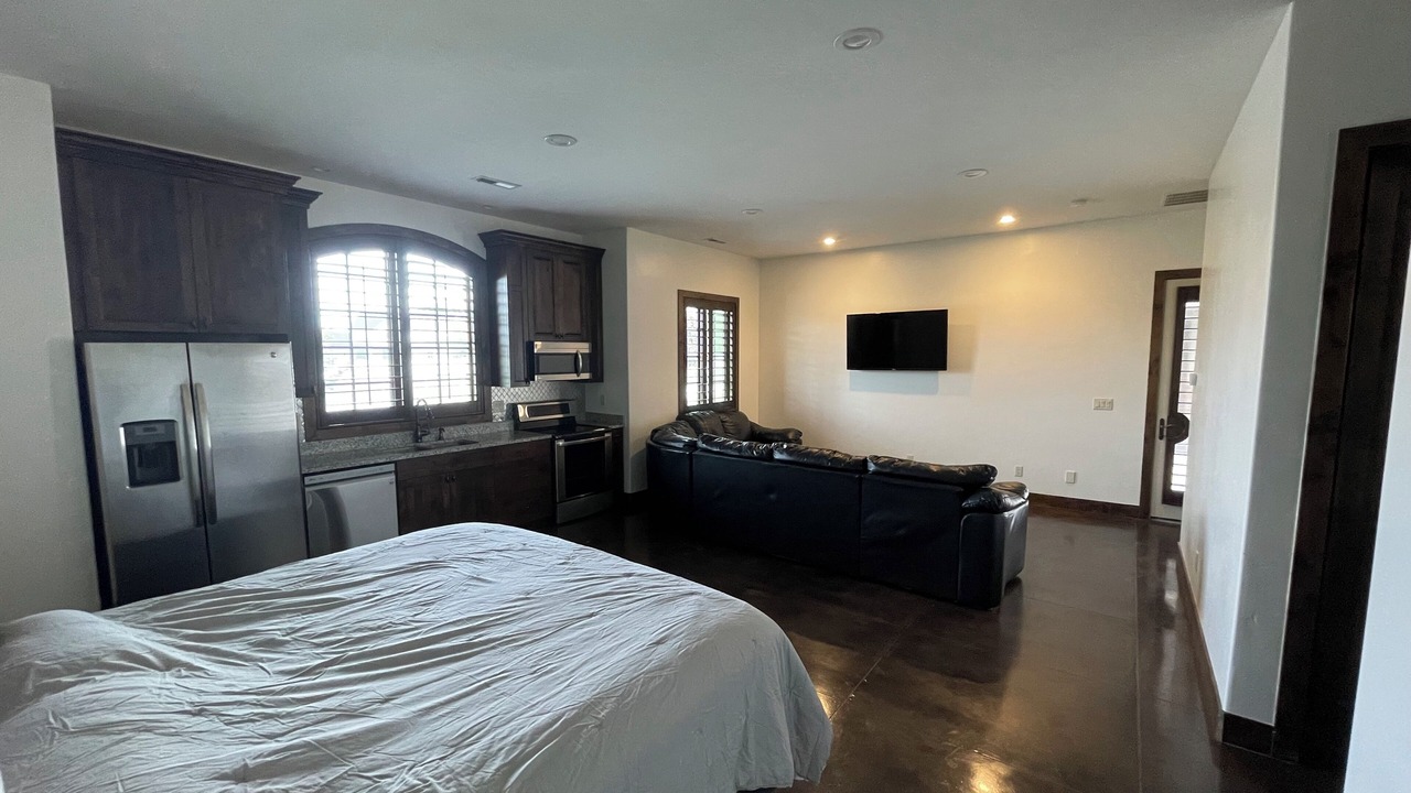 Photo of Bedroom in Farr West