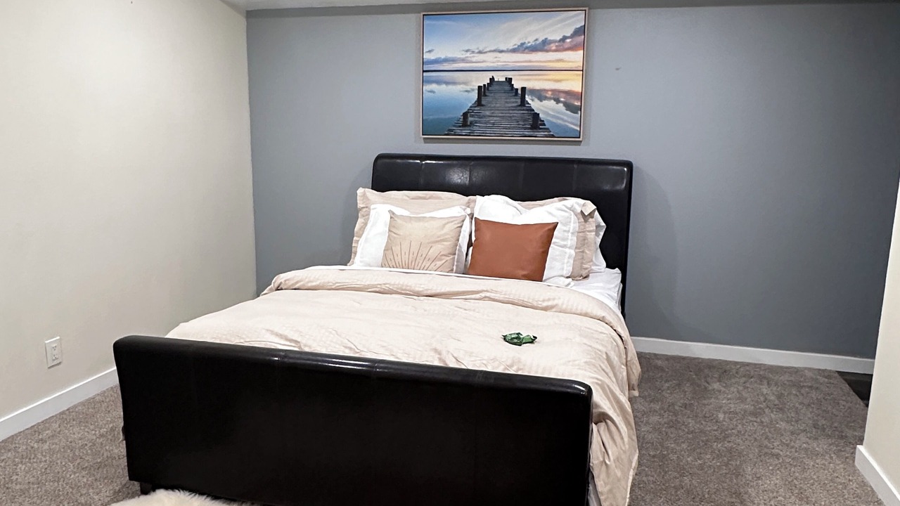 Photo of Bedroom in Millcreek