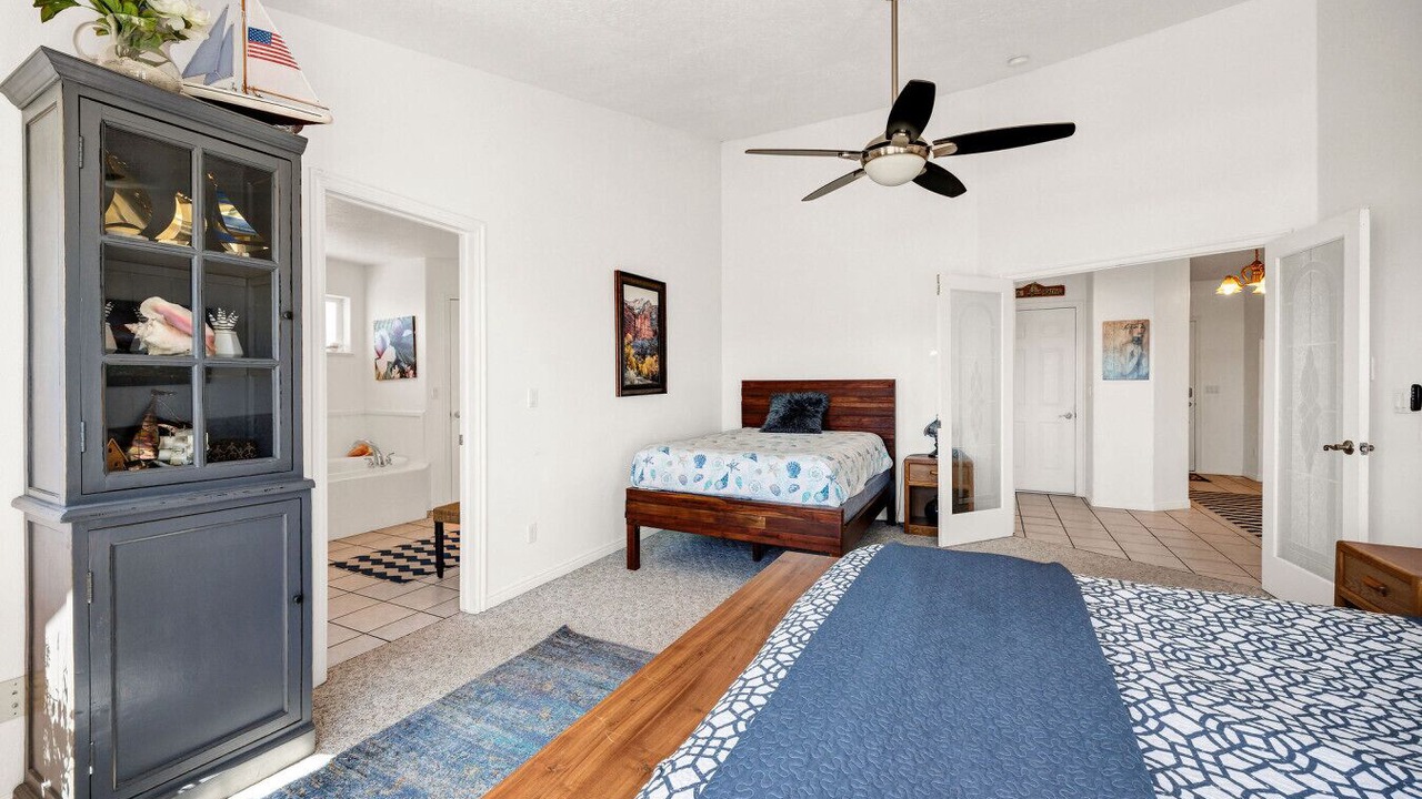 Photo of Bedroom in Garden City