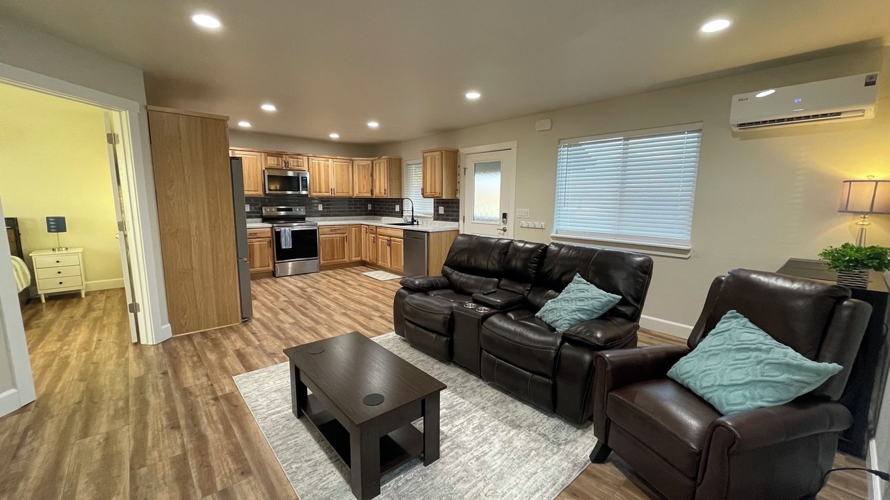 Photo of Livingroom in Twin Falls County