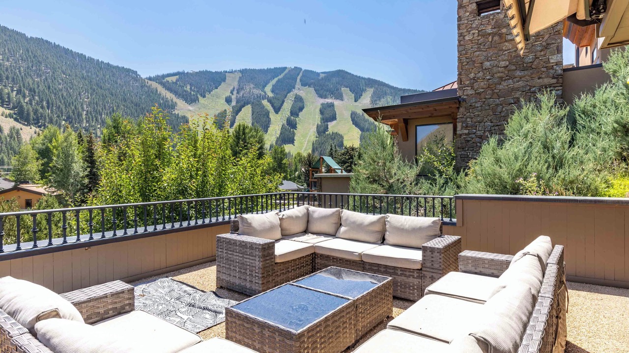 Photo of Patio Balcony in Warm Springs