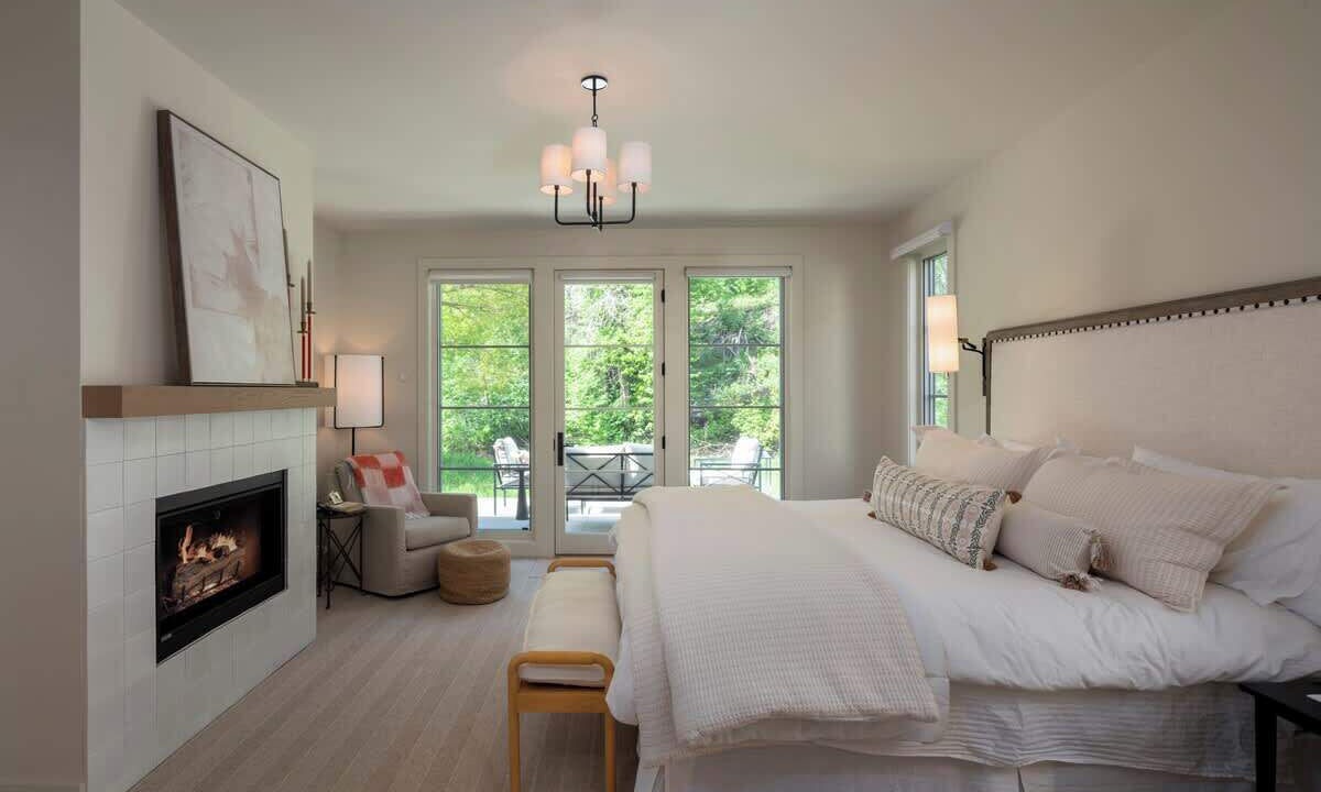 Photo of Bedroom in Warm Springs