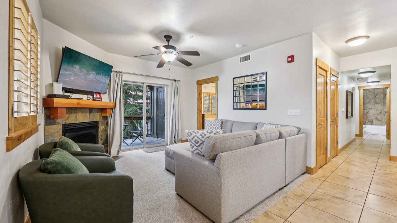 Photo of Livingroom in Bear Hollow Village