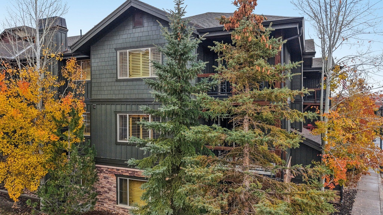 Photo of Outdoor in Bear Hollow Village