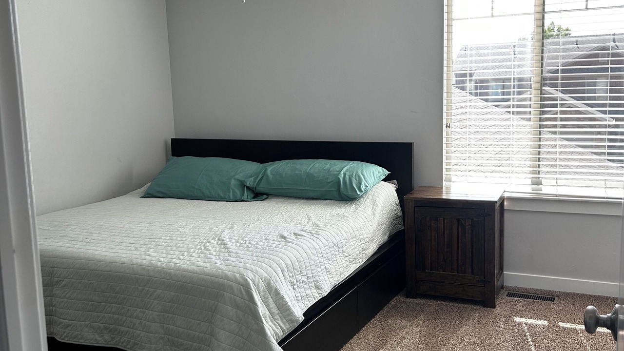 Photo of Bedroom in Kaysville