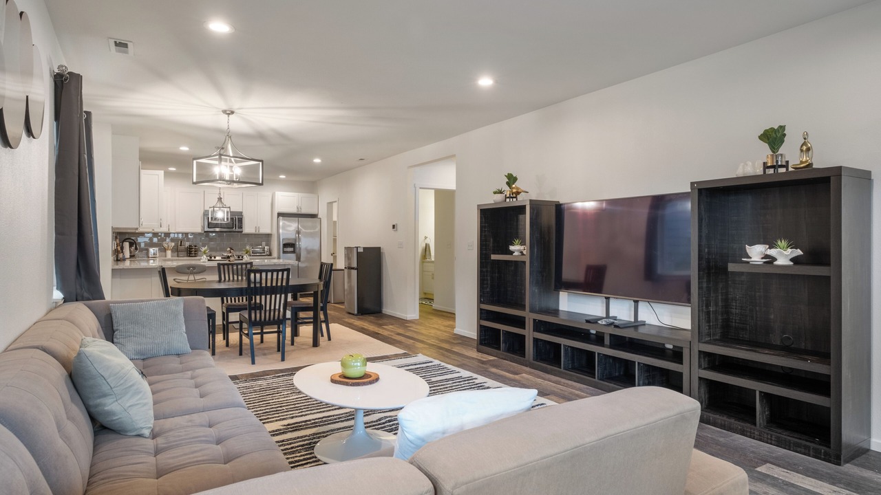 Photo of Livingroom in South Tacoma
