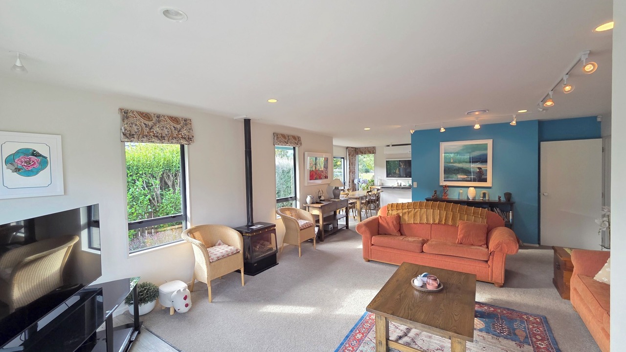 Photo of Livingroom in Hanmer Springs
