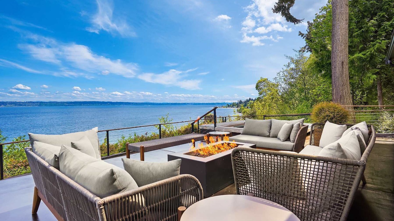 Photo of Outdoor in Kingston
