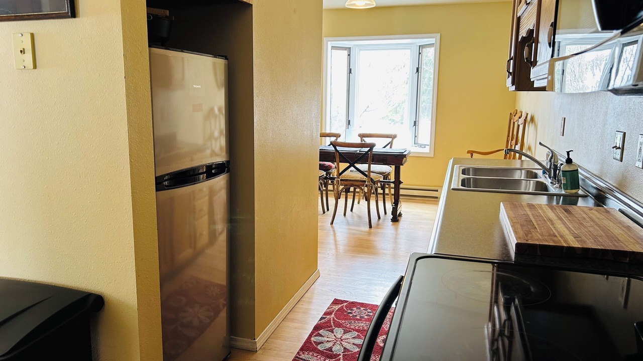 Photo of Kitchen in Game Creek