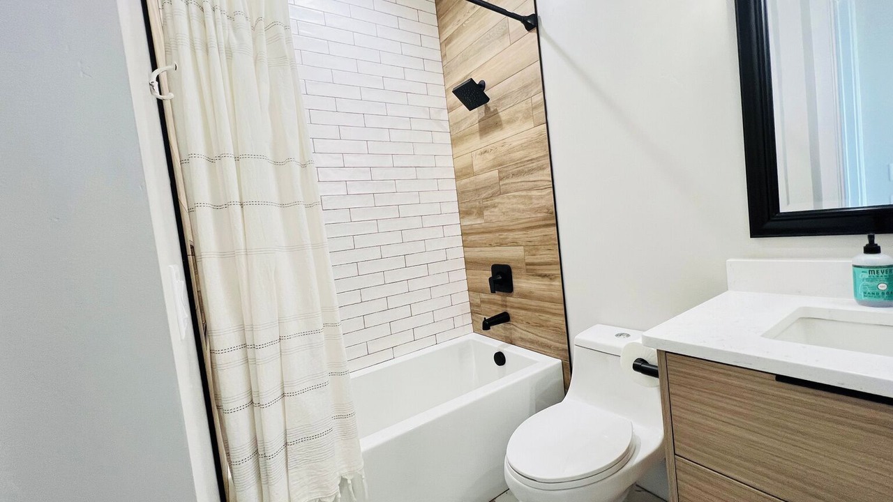 Photo of Bathroom in Sweetwater