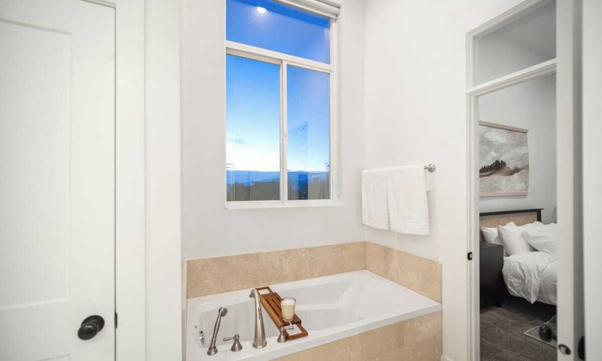 Photo of Bathroom in Lindon