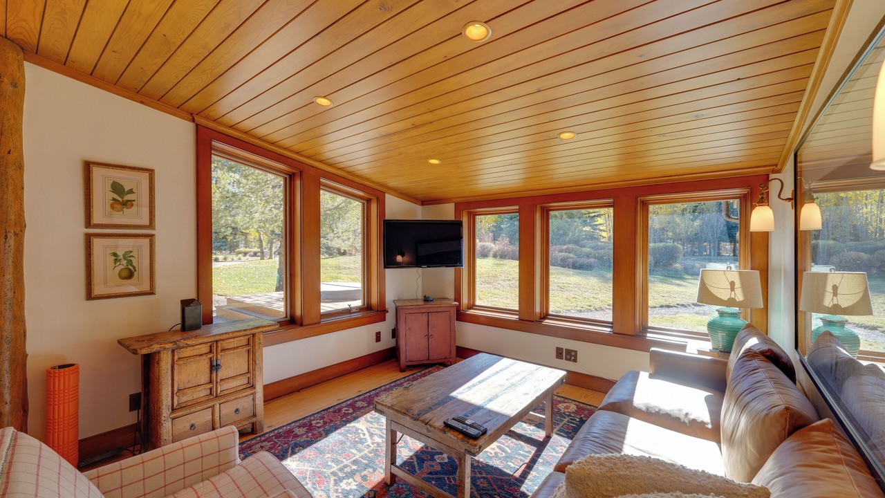 Photo of Bedroom in Weyyakin Ranch