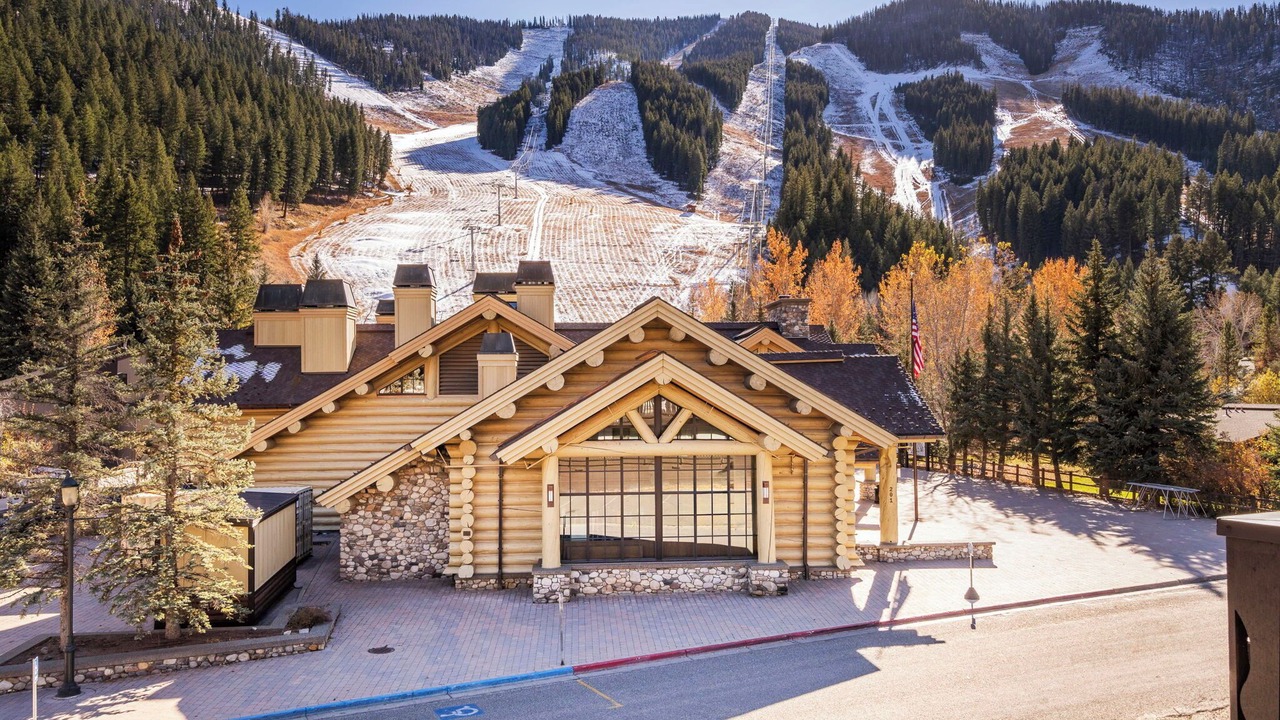 Photo of Outdoor in Warm Springs