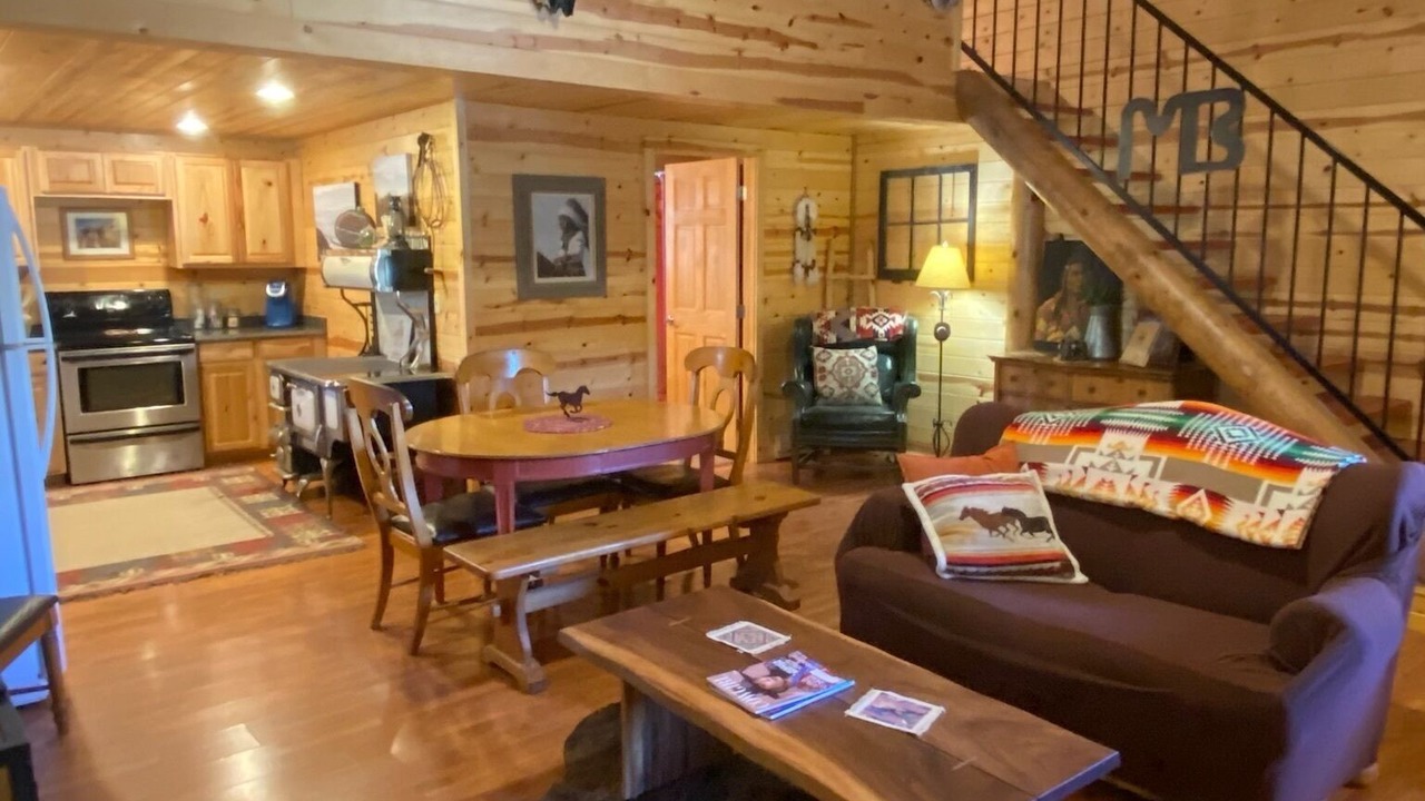 Photo of Livingroom in Denio Junction