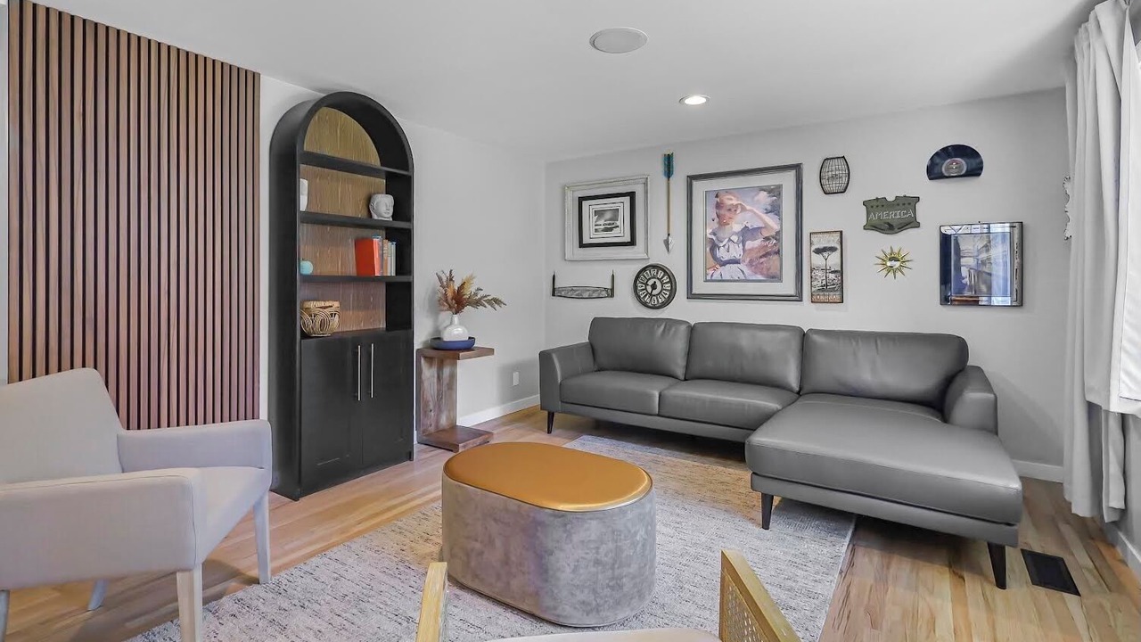 Photo of Livingroom in North Ogden