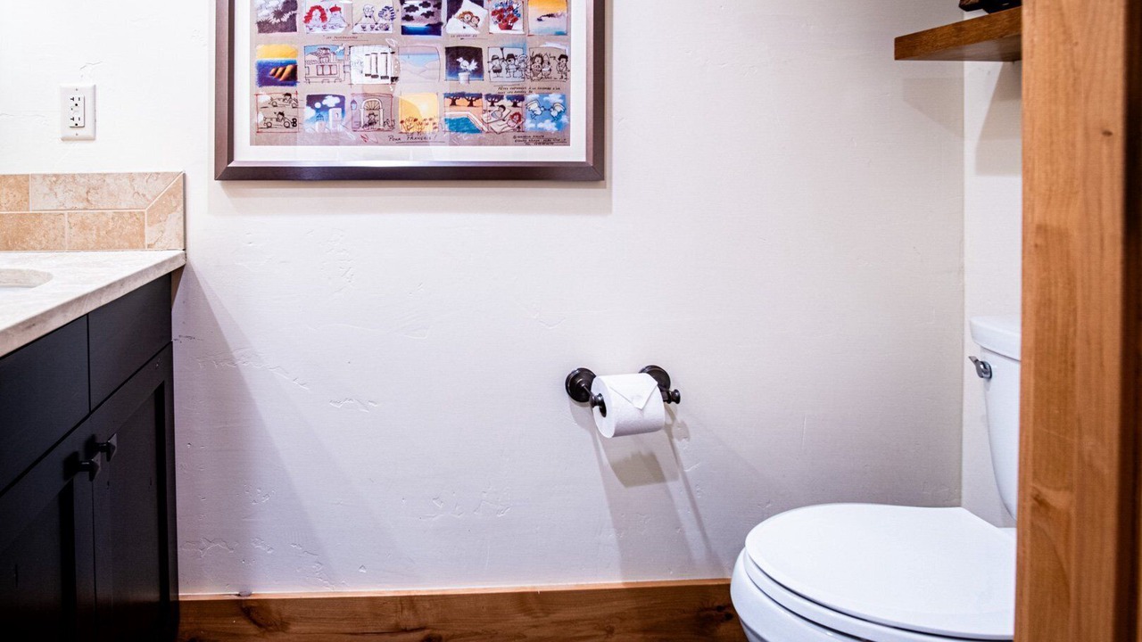 Photo of Bathroom in Elkhorn Village