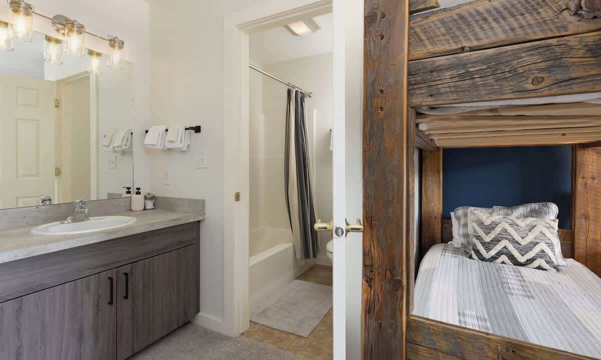 Photo of Bedroom in Big Sky