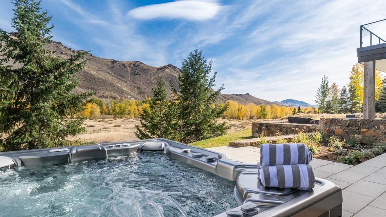 Photo of Outdoor in Hulen Meadows