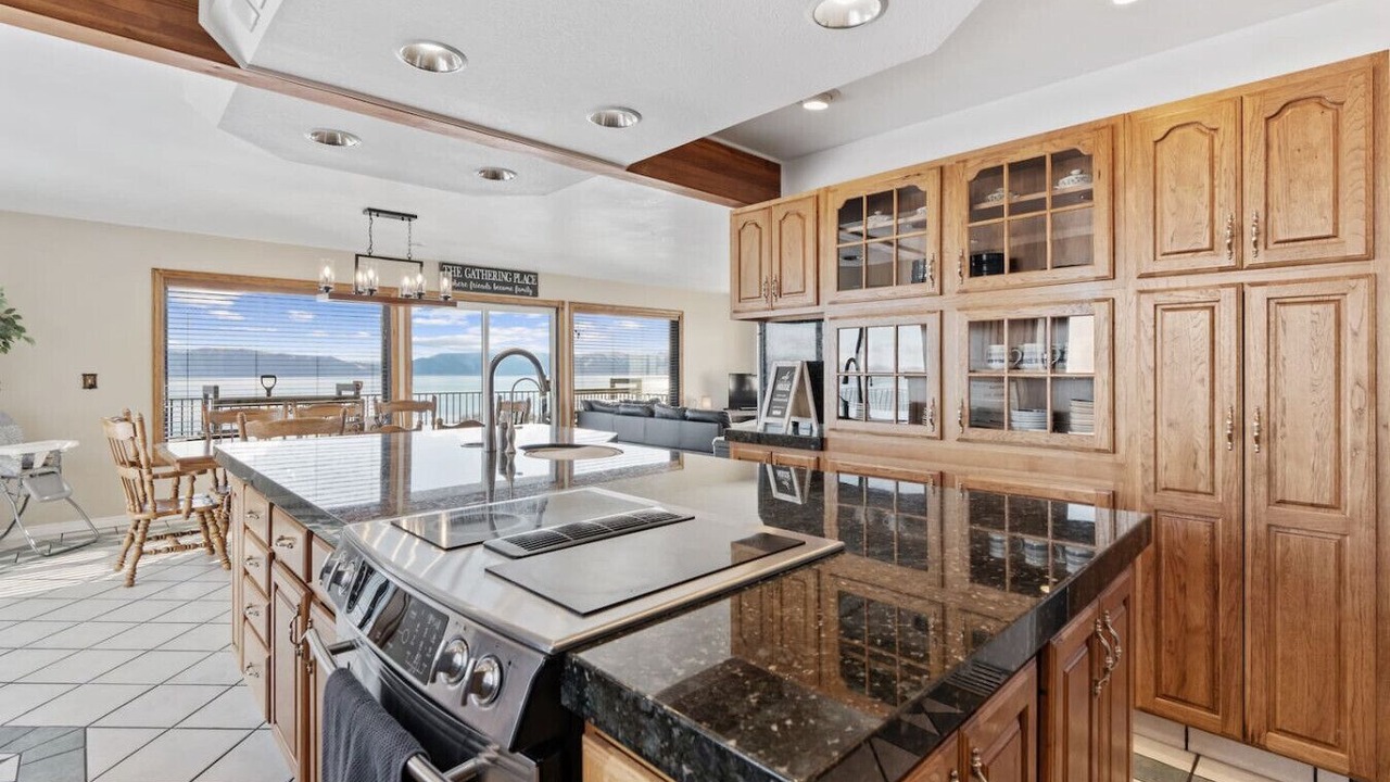 Photo of Kitchen in Harbor Village