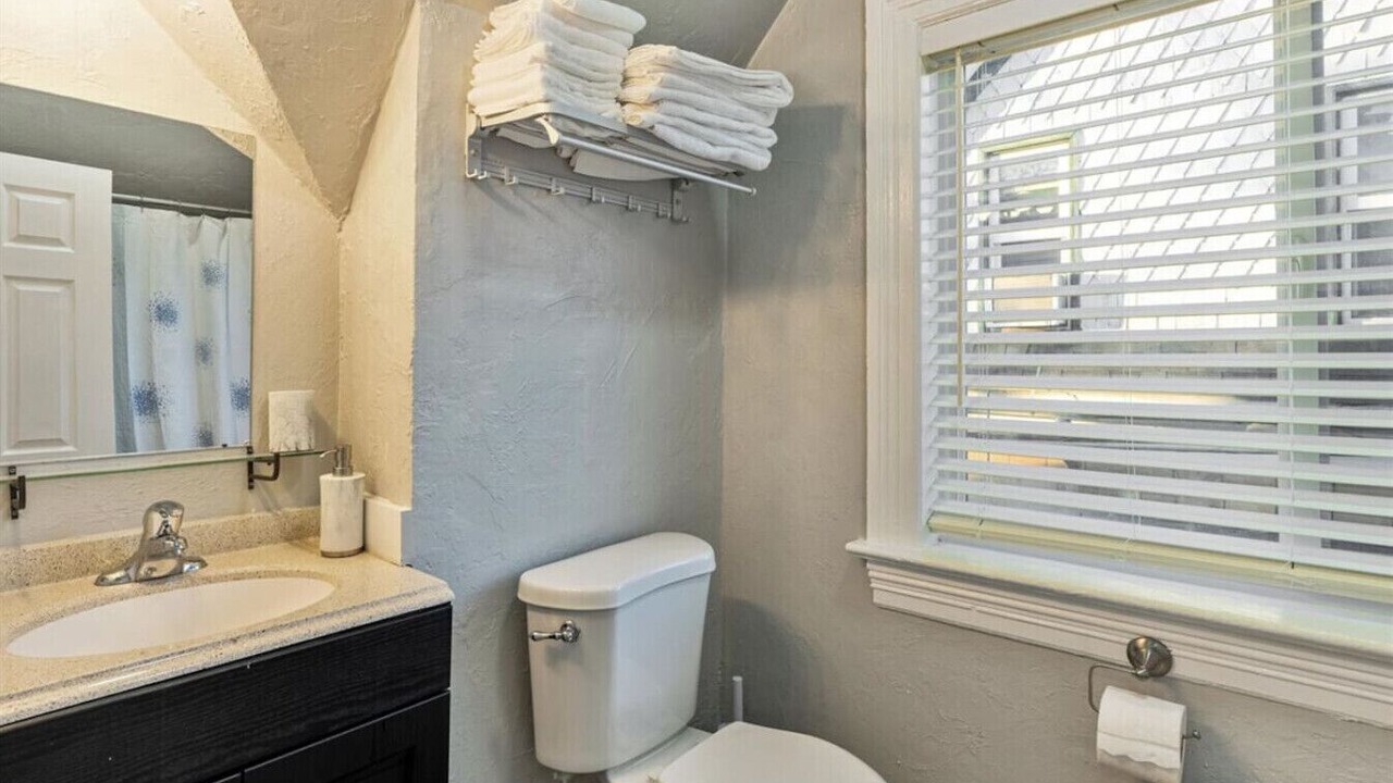 Photo of Bathroom in Lower Avenues