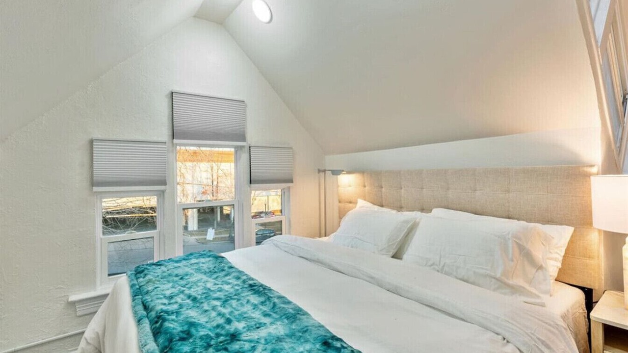 Photo of Bedroom in Lower Avenues
