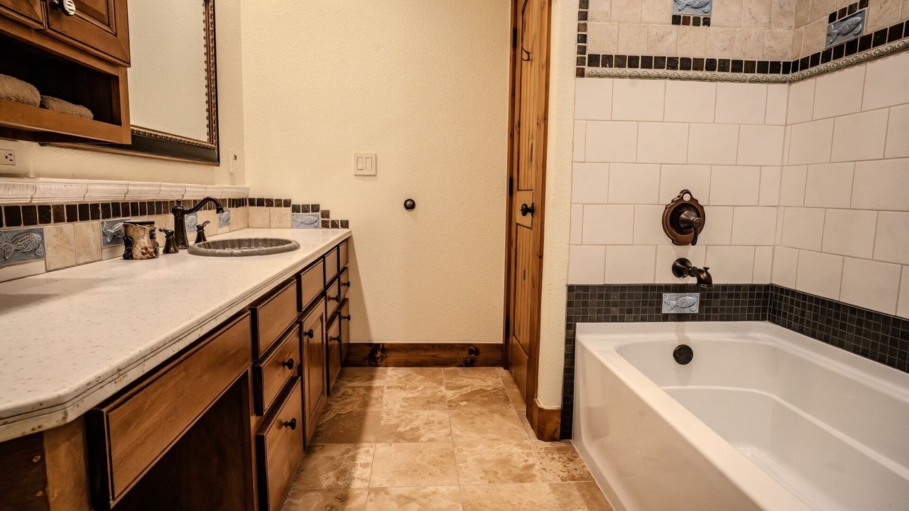 Photo of Bathroom in Donnelly