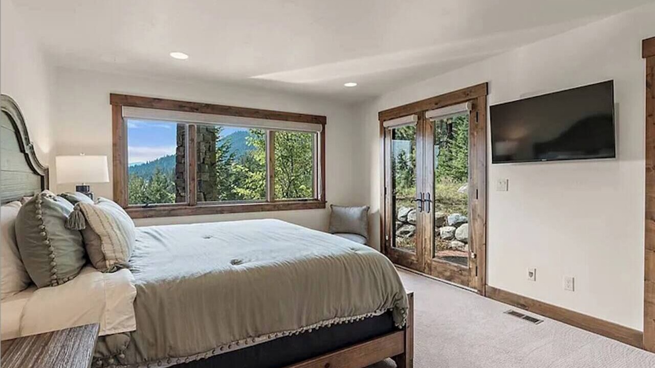 Photo of Bedroom in Tamarack Resort