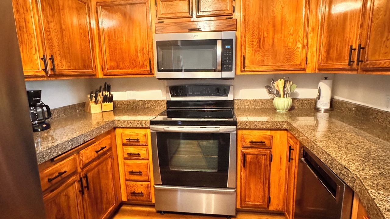 Photo of Kitchen in Elkhorn Village