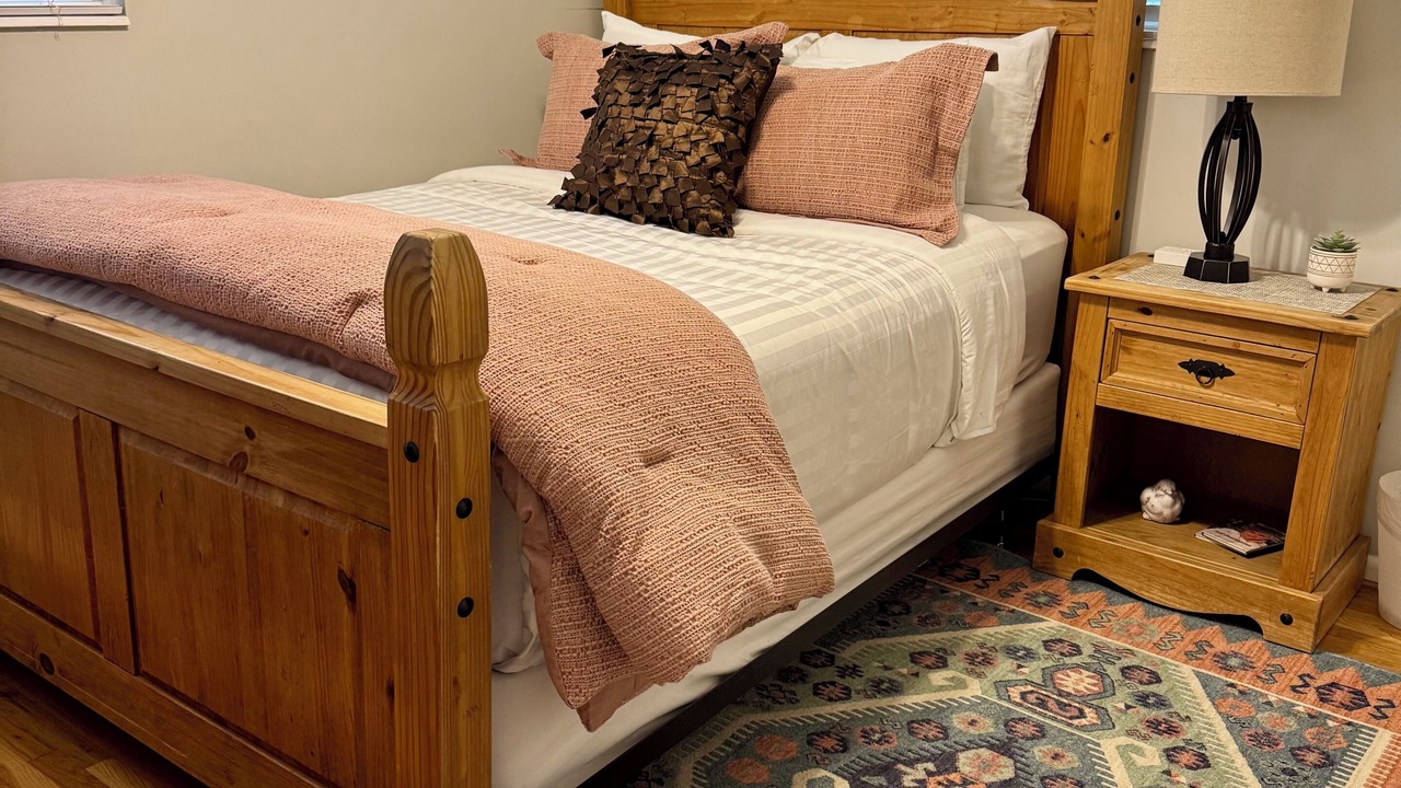 Photo of Bedroom in Millcreek