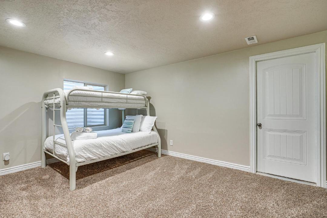 Photo of Others in South Jordan