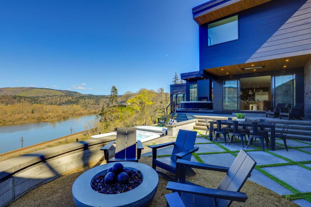 Photo of Others in Hood River