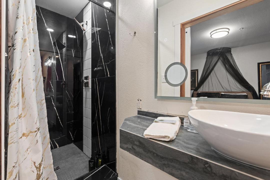 Photo of Bathroom in Lava Hot Springs