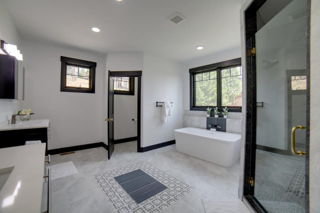 Photo of Bathroom in Tamarack Resort