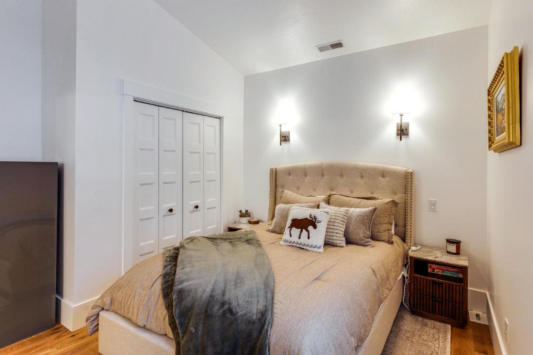 Photo of Bedroom in Lava Hot Springs